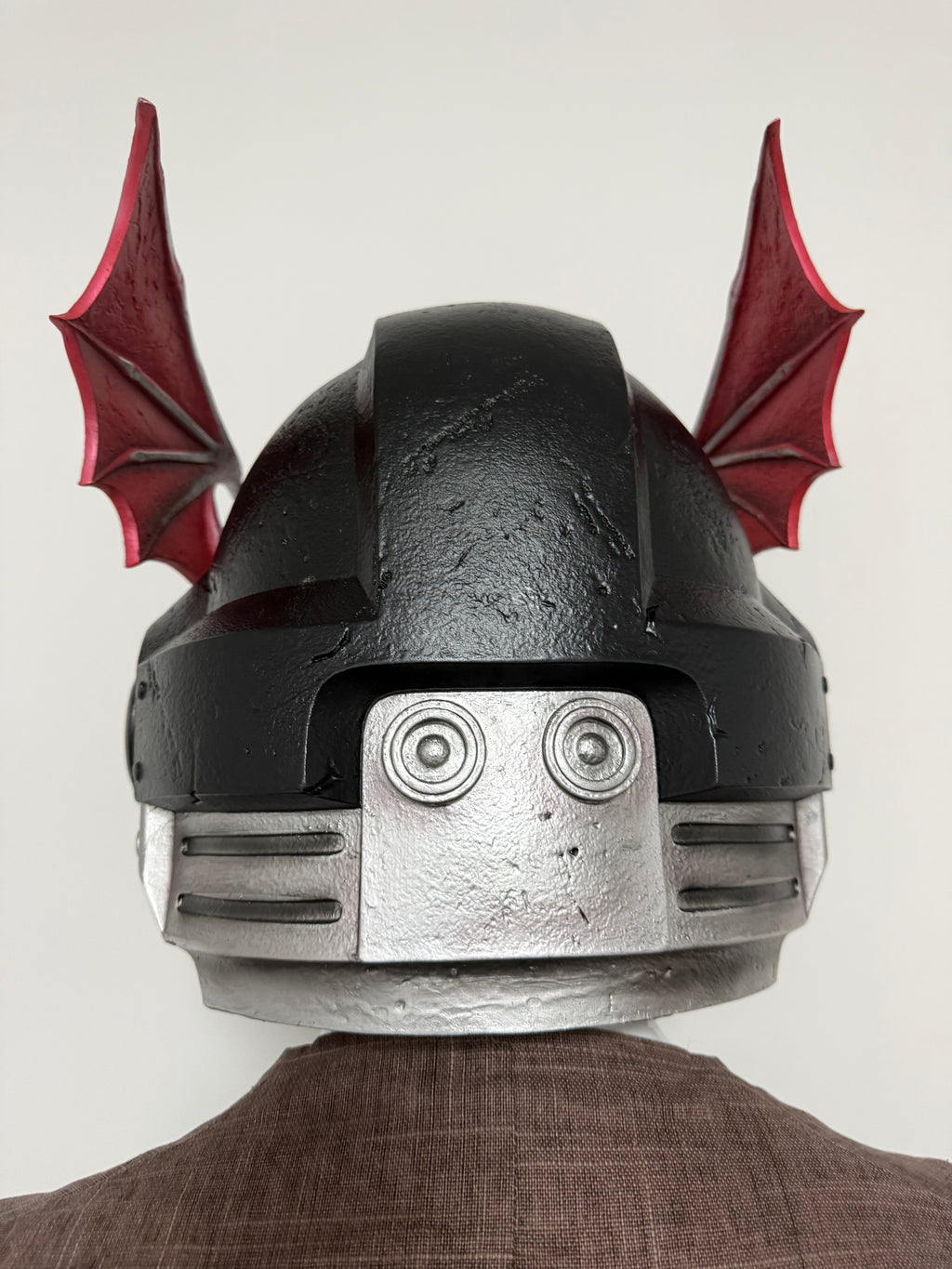1:1 Wearable Warhammer 40K Night Lords Bat Wing Skull LED Helmet Prop Replica